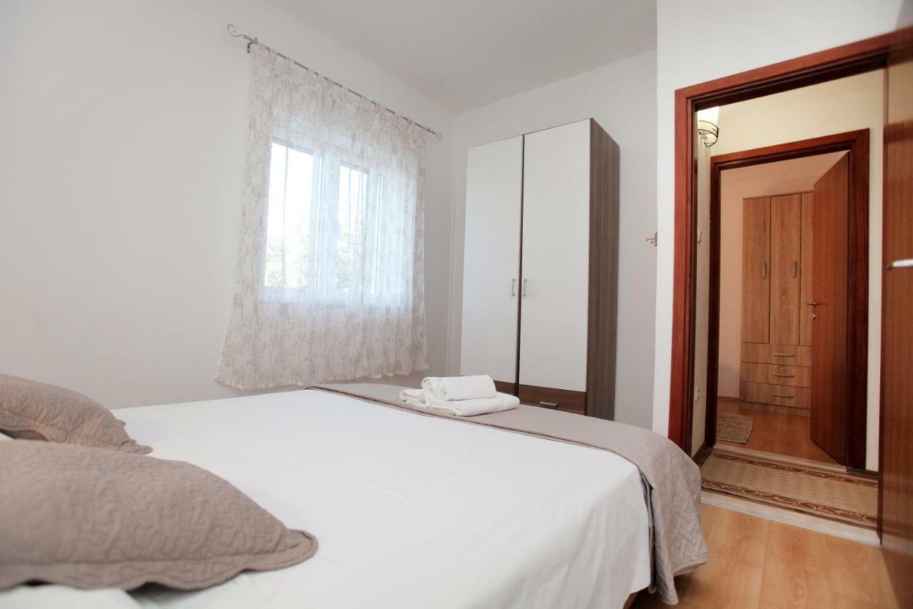 Apartman Tone Trogir Exterior foto